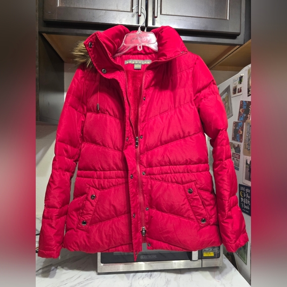 Women's Red Puffer Jacket - Picture 3 of 10